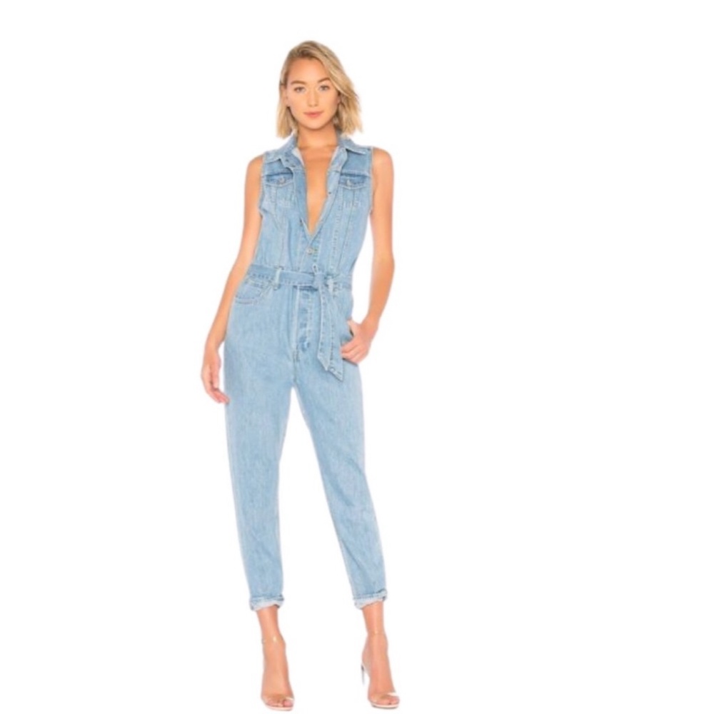 Levi's Cropped Tapered Leg Denim Jumpsuit Light Wash Size Small Button Fly